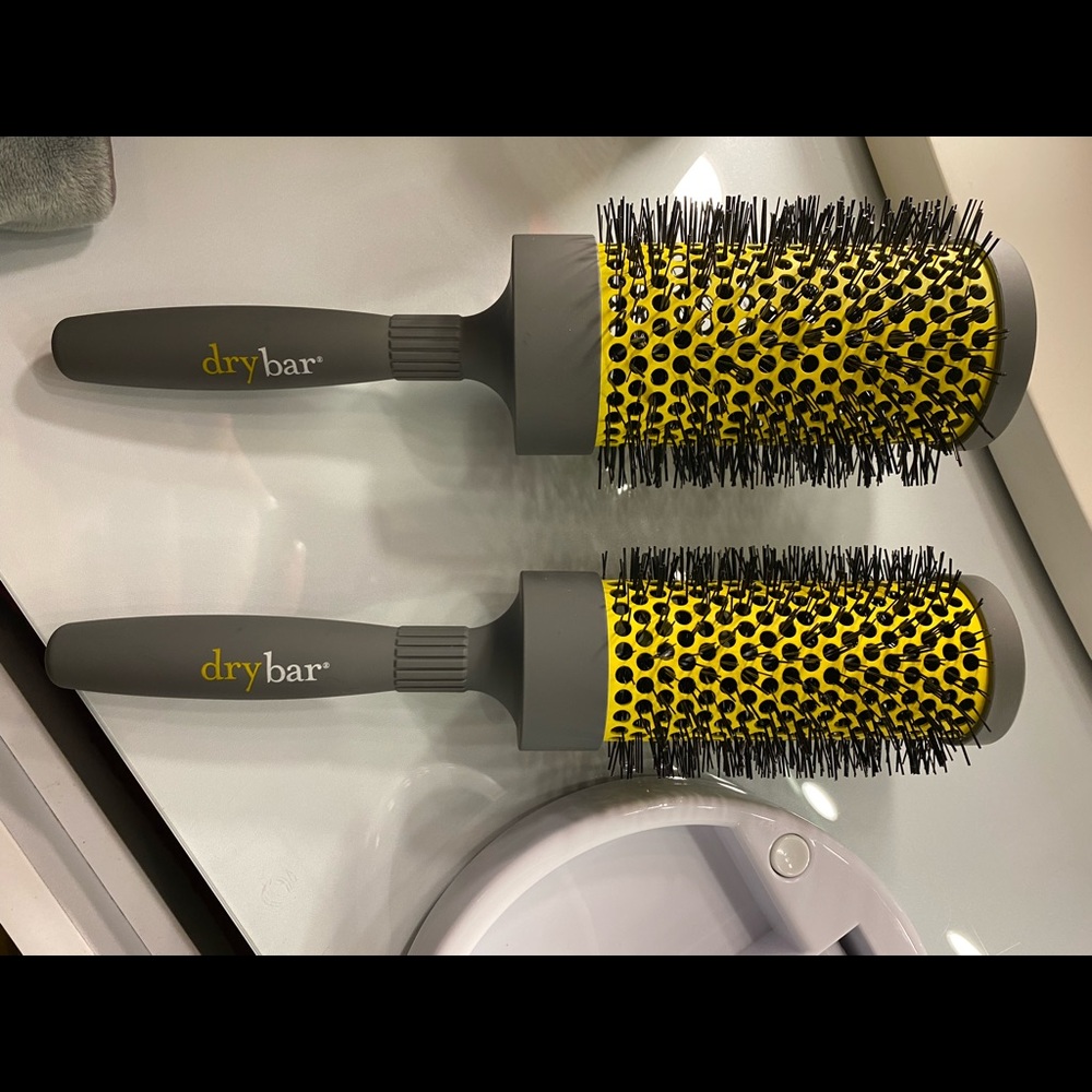 Brand new Dry Bar brushes